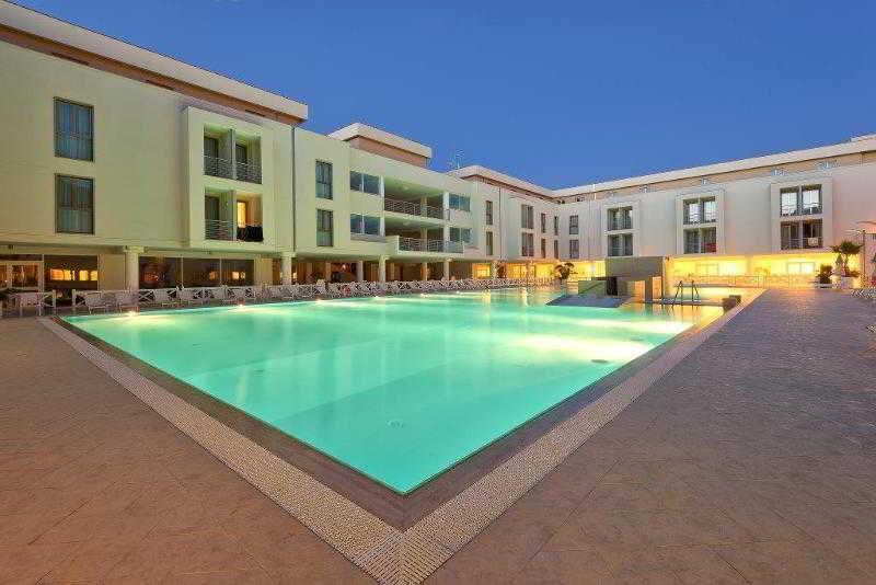 Hotel Leopoldo Castiglioncello Bagian luar foto
