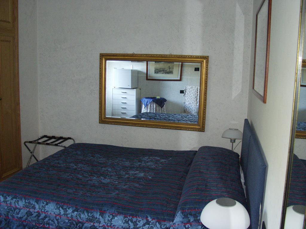 Hotel Leopoldo Castiglioncello Bagian luar foto